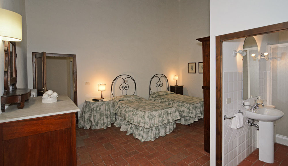 Badia Di Morrona Hotel Soianella Exterior photo